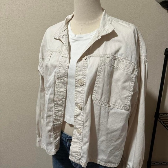 Cream Kensie Jeans jacket with Puff Sleeve- size Small - Picture 1 of 5